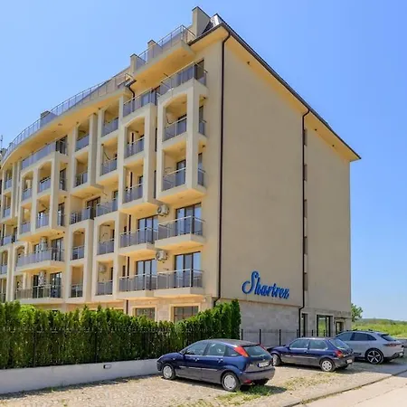 Azur 4 Shkorpilovtsi
