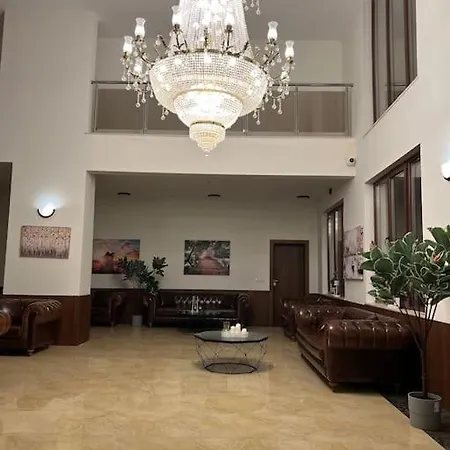 Azur 4 Shkorpilovtsi