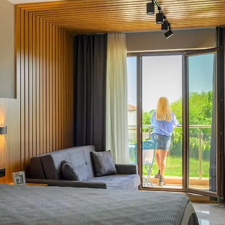 Azur 4 Daire